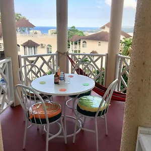 #d1 Castle Wifi King Bed Jamaica Villa Ocho Rios